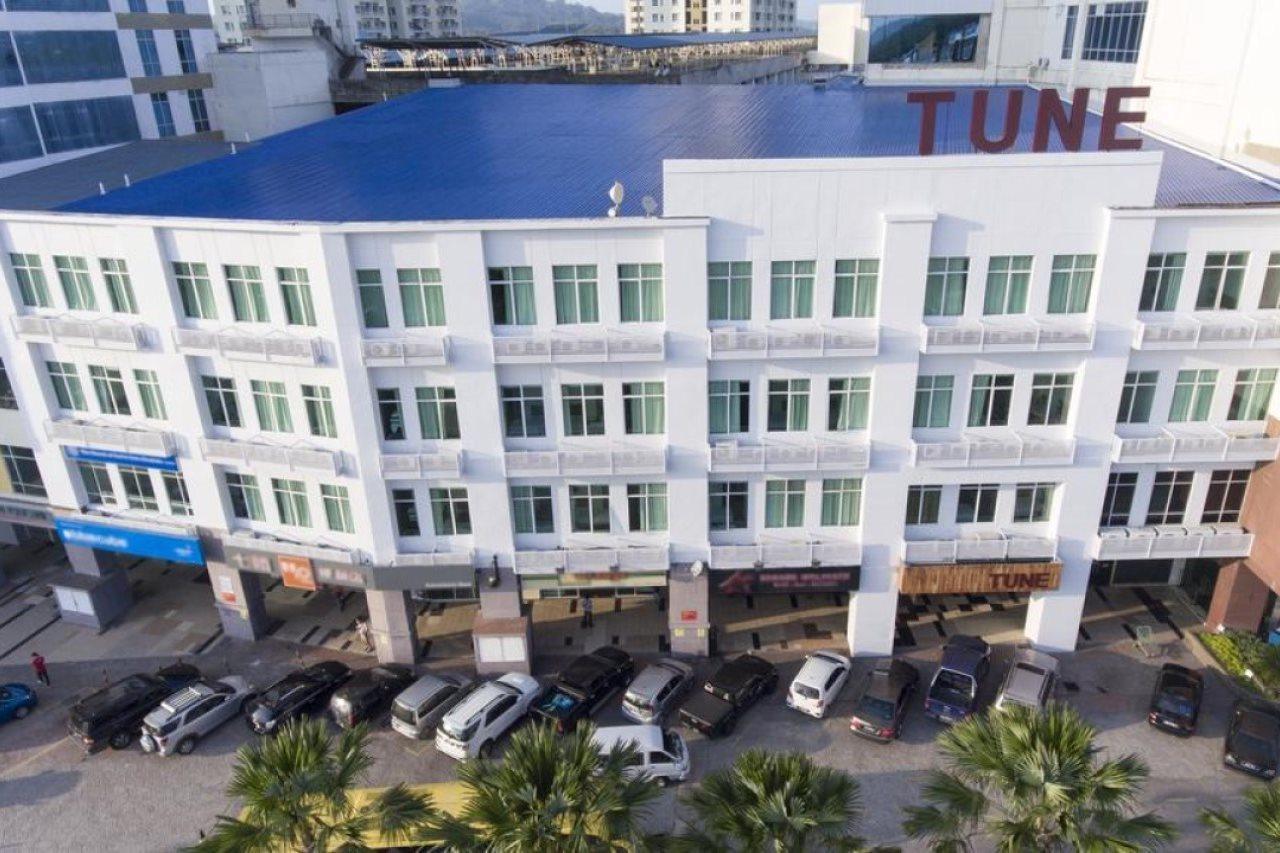 Tune Hotel - 1Borneo Kota Kinabalu Buitenkant foto